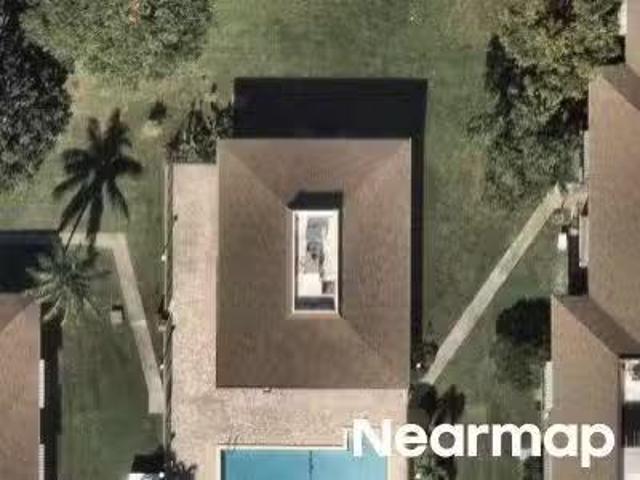 House for sale in Hollywood