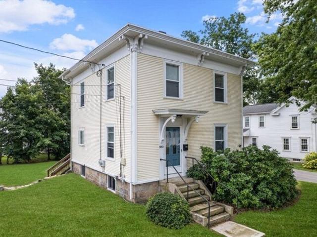 House for sale in Holliston, Massachusetts