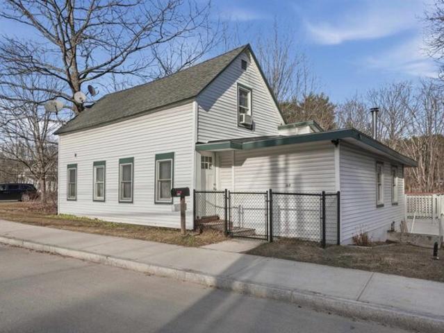 House for sale in New Hampshire