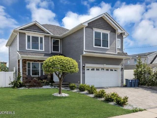 House for sale in Monmouth, New Jersey