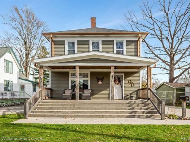 House for sale in Mount Clemens, Michigan