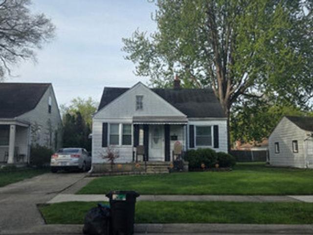 House for sale in Harper Woods, Michigan