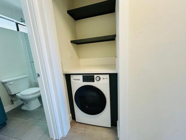 Apartment for rent in Canoga Park, California