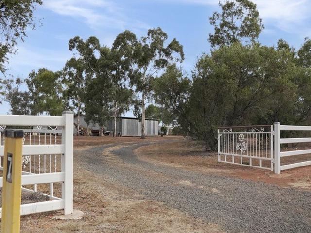 Acreage for sale in Oakey, Queensland