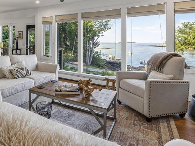 House for sale in Phippsburg, Sagadahoc County