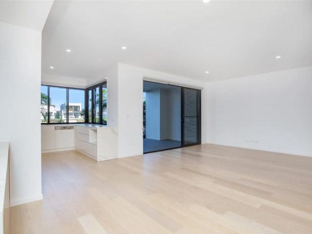 Townhouse for rent in Fernbrook, Queensland