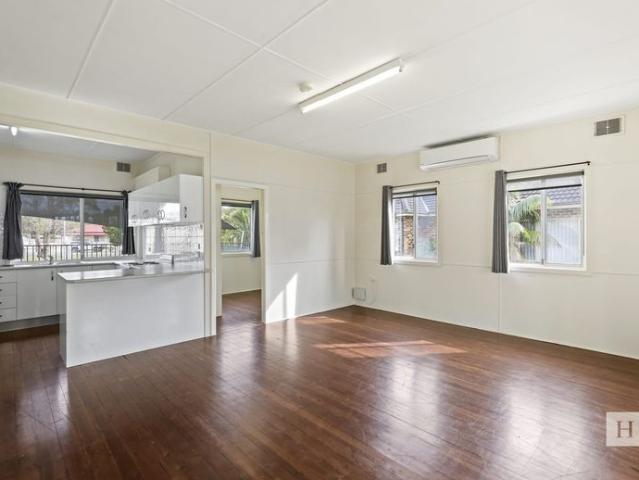House for rent in Tuggerawong, New South Wales