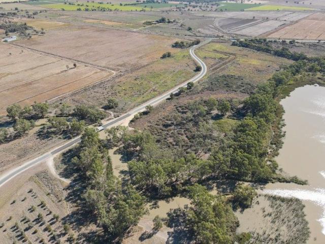 Land for sale in Reedy Lake, Victoria