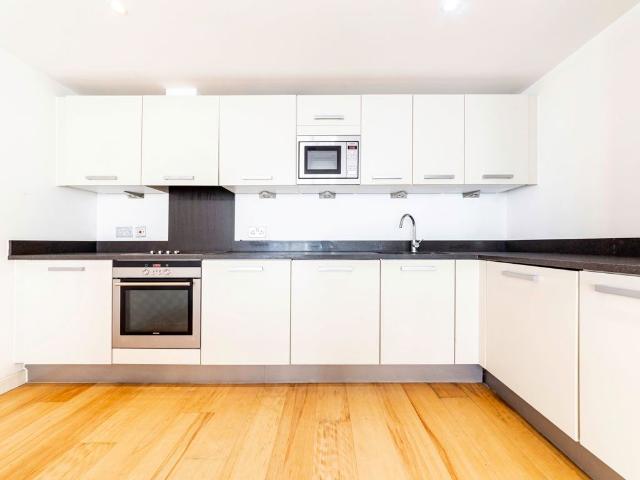 Apartment for rent in Rotherhithe, Greater London