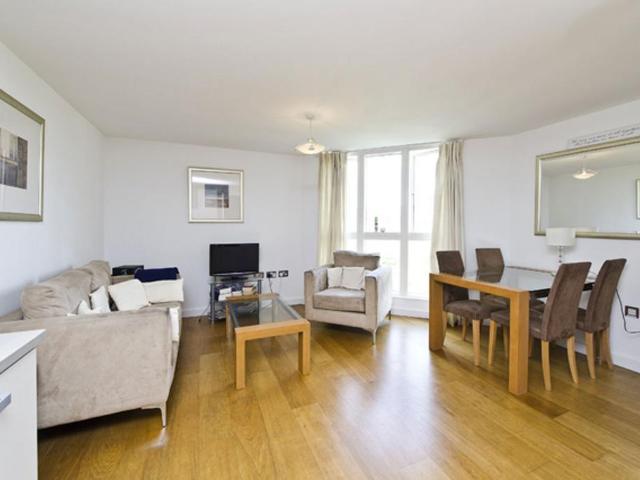 Apartment for rent in Rotherhithe, Greater London