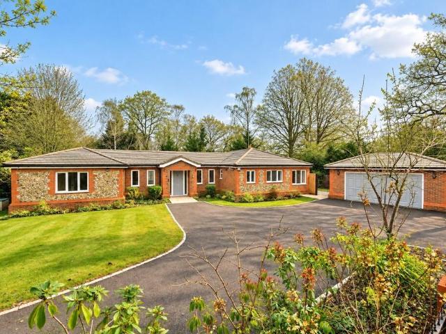 House for rent in South Godstone, Tandridge