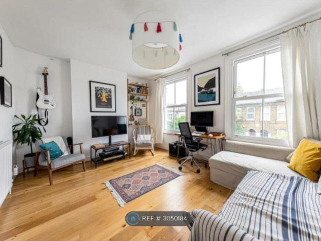 Apartment for rent in London Borough of Newham, Greater London
