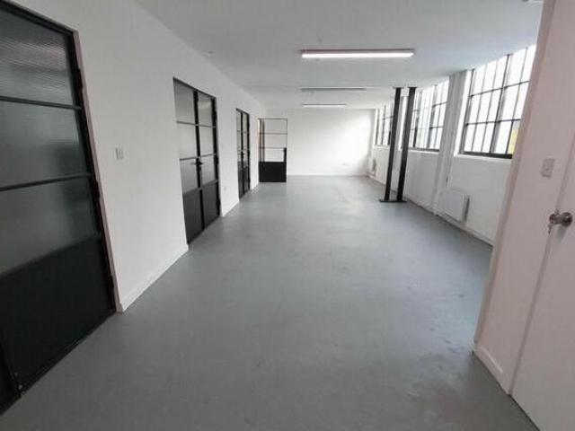 House for rent in Cat Hill, Greater London