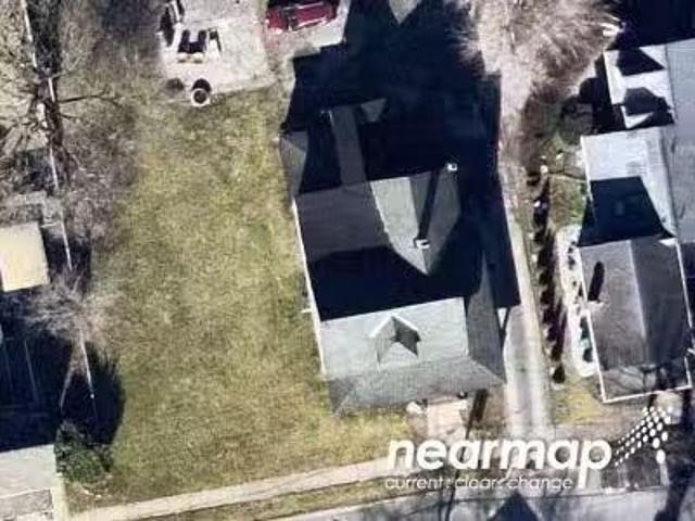 House for sale in Summersville