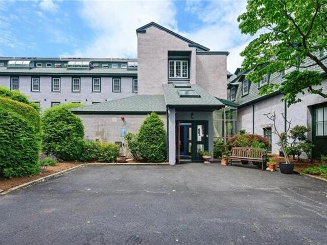 House for sale in East Greenwich, Rhode Island