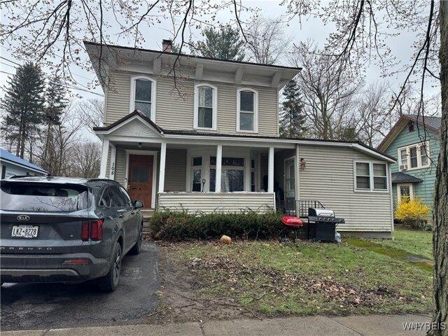 House for sale in Fredonia