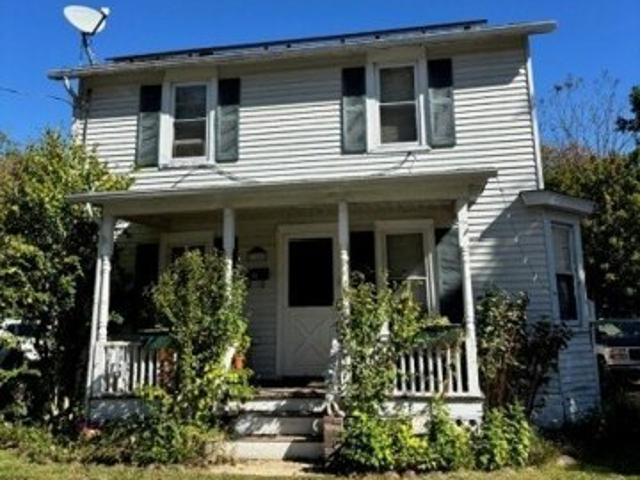 House for sale in Hackettstown, Warren County