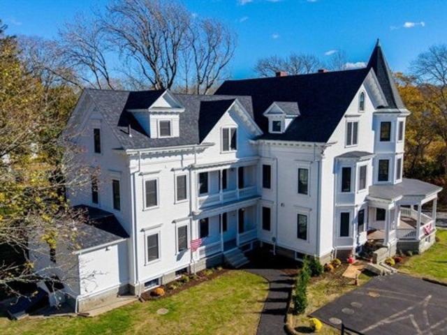 Condo for sale in Bristol, Massachusetts
