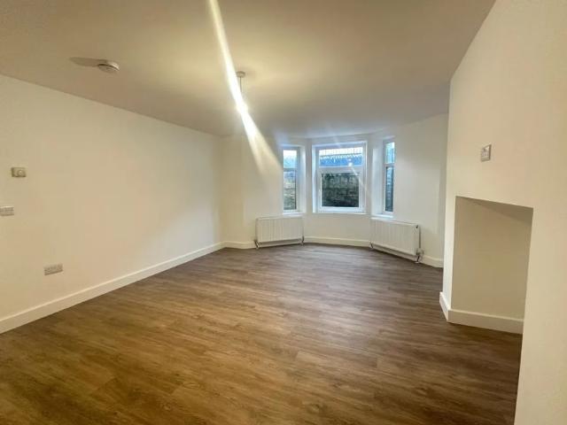 Apartment for rent in Highfields, Huddersfield