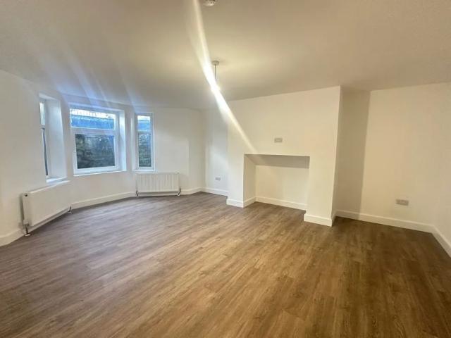 Apartment for rent in Highfields, Huddersfield