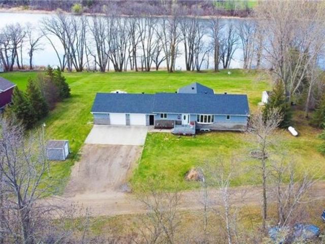 House for sale in Underwood