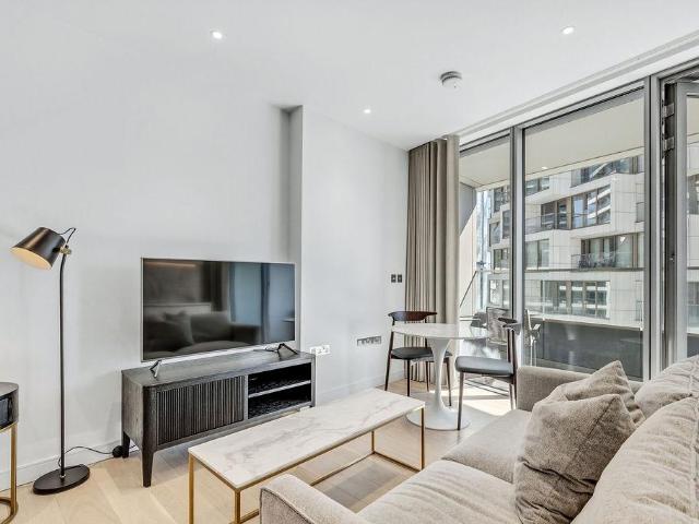 House for rent in Canary Wharf, Greater London