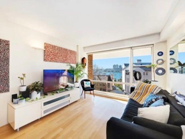 Apartment for rent in Elizabeth Bay, Sydney