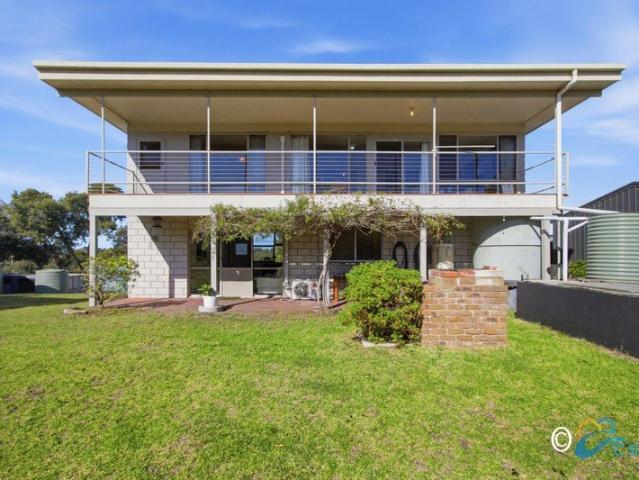 House for sale in Loch Sport, Victoria