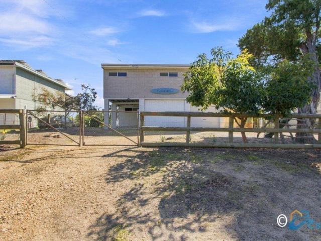 House for sale in Loch Sport, Victoria