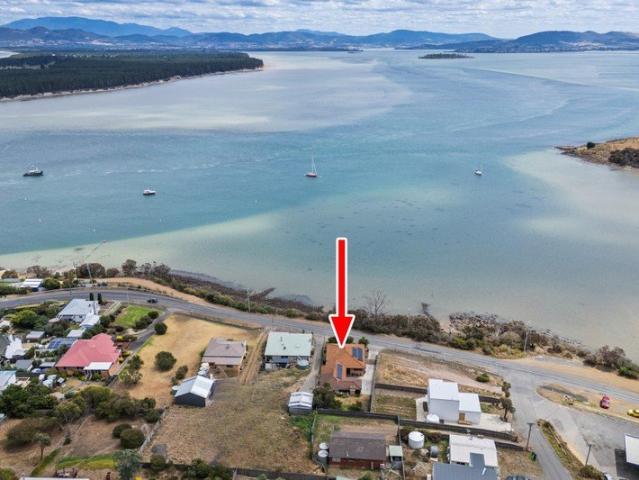 House for sale in Lewisham, Tasmania