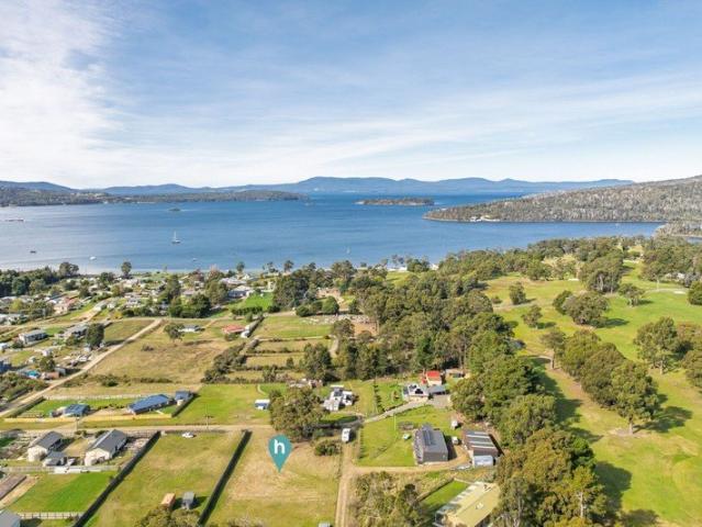 Land for sale in Brooks Bay, Tasmania