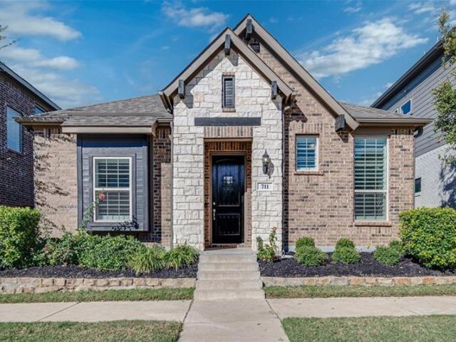 House for sale in Denton, Texas