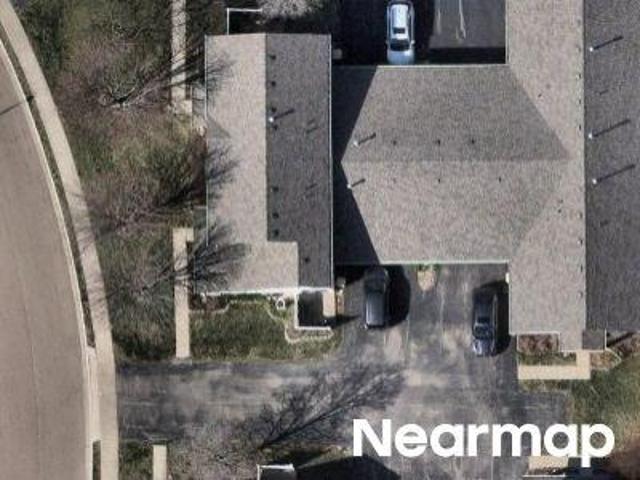 House for sale in Oswego