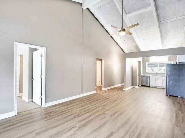 Apartment for rent in Largo, Florida