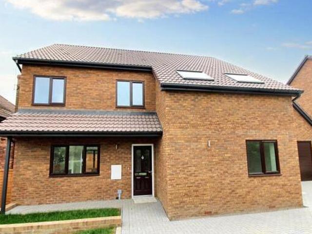 House for sale in Poplars, Shephall