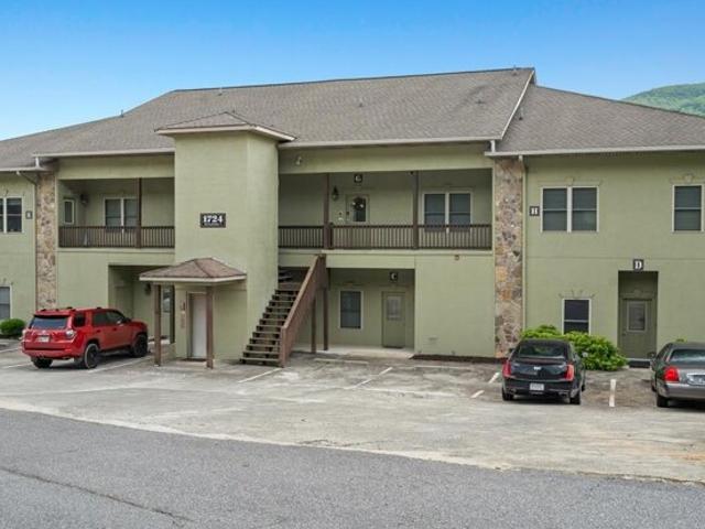 Condo for sale in Young Harris