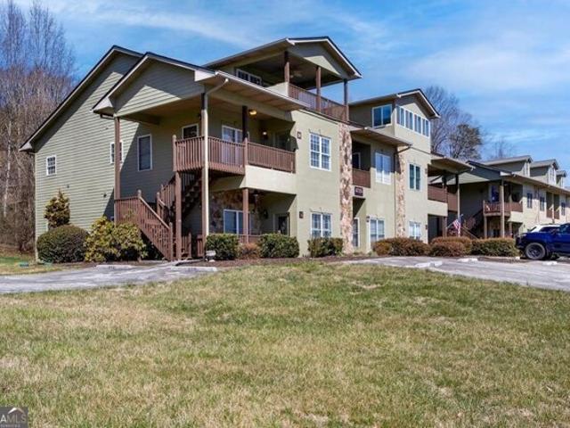 Condo for sale in Young Harris