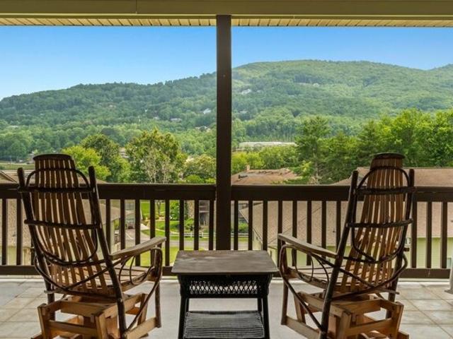 Condo for sale in Young Harris