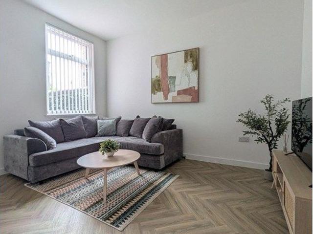 Room for rent in Worsley Brow, St Helens