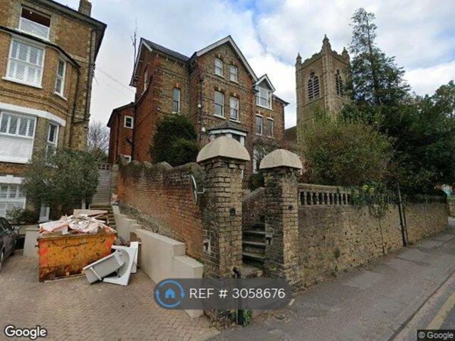 Studio for rent in Charlotteville, Guildford