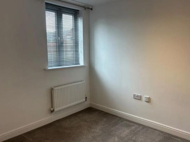 Apartment for rent in Newtown, Costhorpe