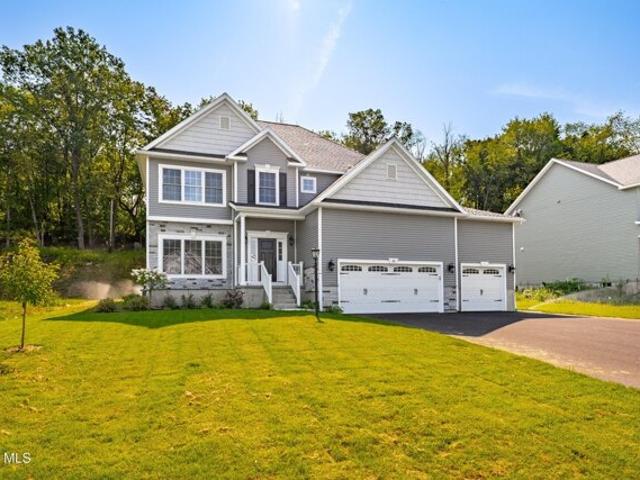 House for sale in Colonie, New York