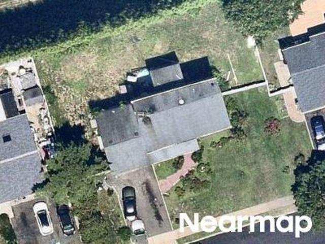 House for sale in Wheatley Heights, Town of Babylon