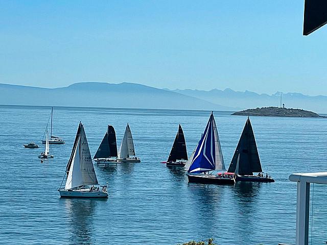 Condo for sale in British Columbia