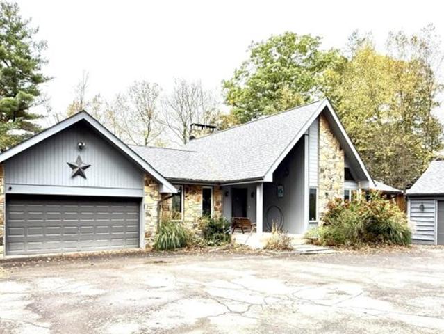 House for sale in Greentown, Pennsylvania