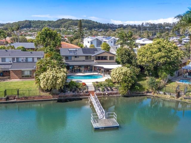 House for sale in Currumbin Waters, Gold Coast City