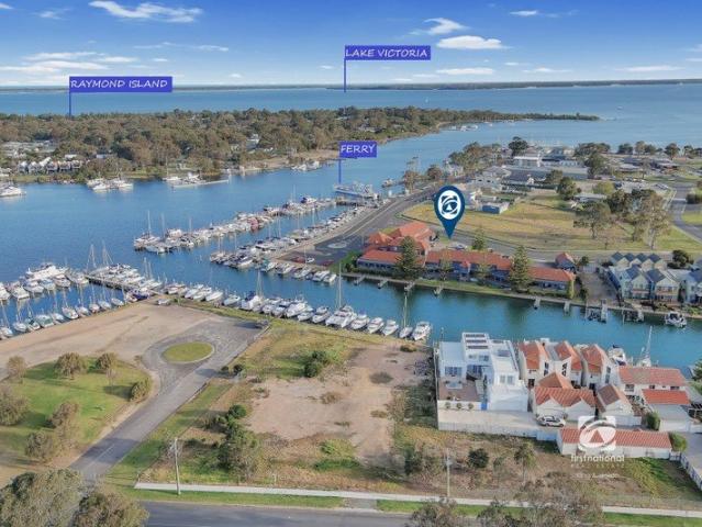 Apartment for sale in Paynesville, Shire of East Gippsland