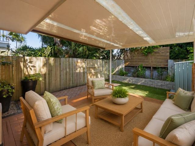 Duplex for rent in Fernbrook, Queensland