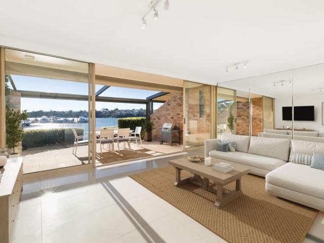 Townhouse for rent in Sutherland Shire, Sydney