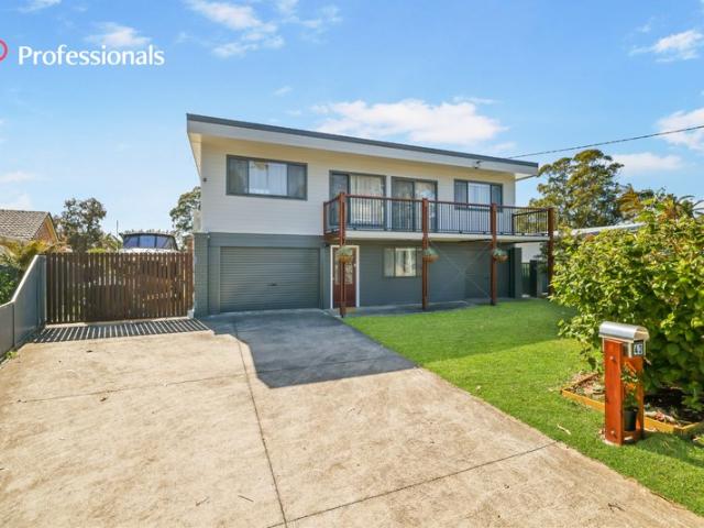 House for sale in Sussex Inlet, New South Wales